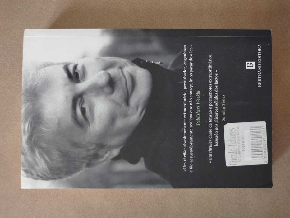 Livro O ESTILETE ASSASSINO de ken Follett
