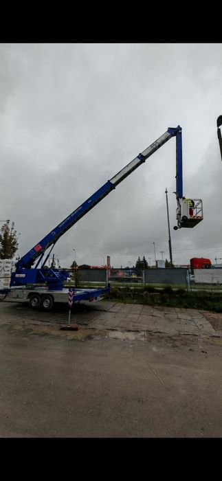 Sprzedam Dźwig budowlany dekarski 30m + kosz roboczy+ agregat+pilot 2011 Rok