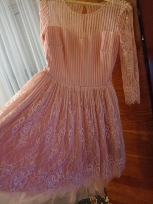 Продам чудову сукню