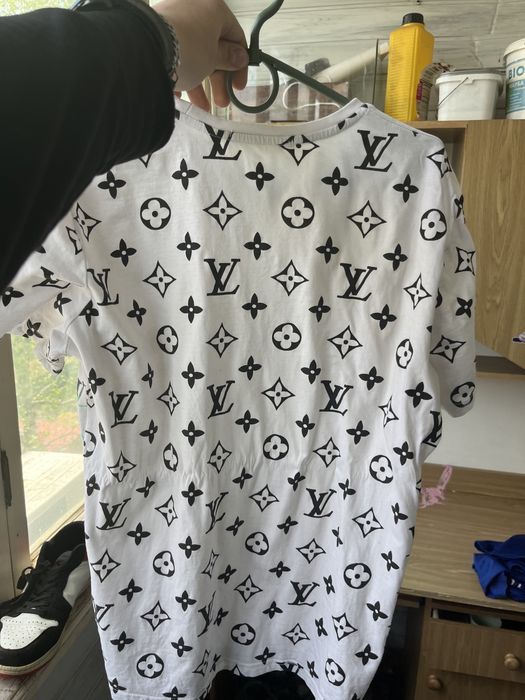 Футболка Louis Vuitton оригінал!