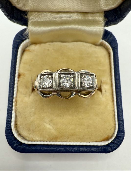 Złoty pierścionek antyk 585 z diamentami 0,30ct VS1-Si1/G-I