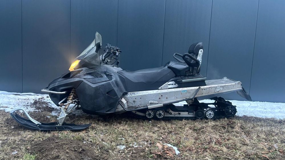 Skuter śnieżny Lynx