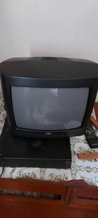 Televisões pretas