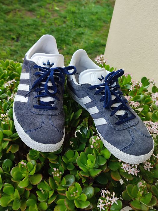 Sapatilhas GAZELLE UNISEX - cor collegiate navy / footwear white