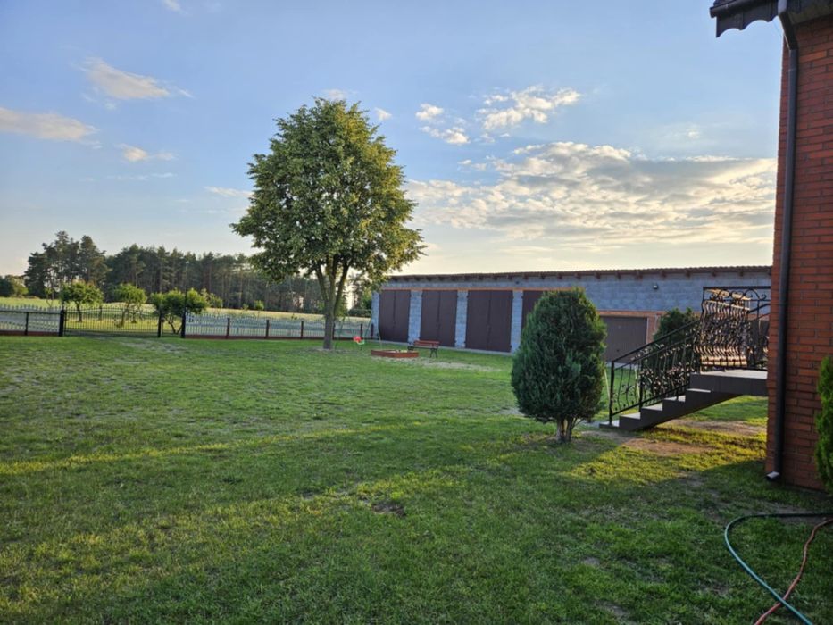 Gospodarstwo Rolne- dom, budynki gospodarcze