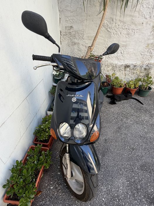 Scooter yamanha neos