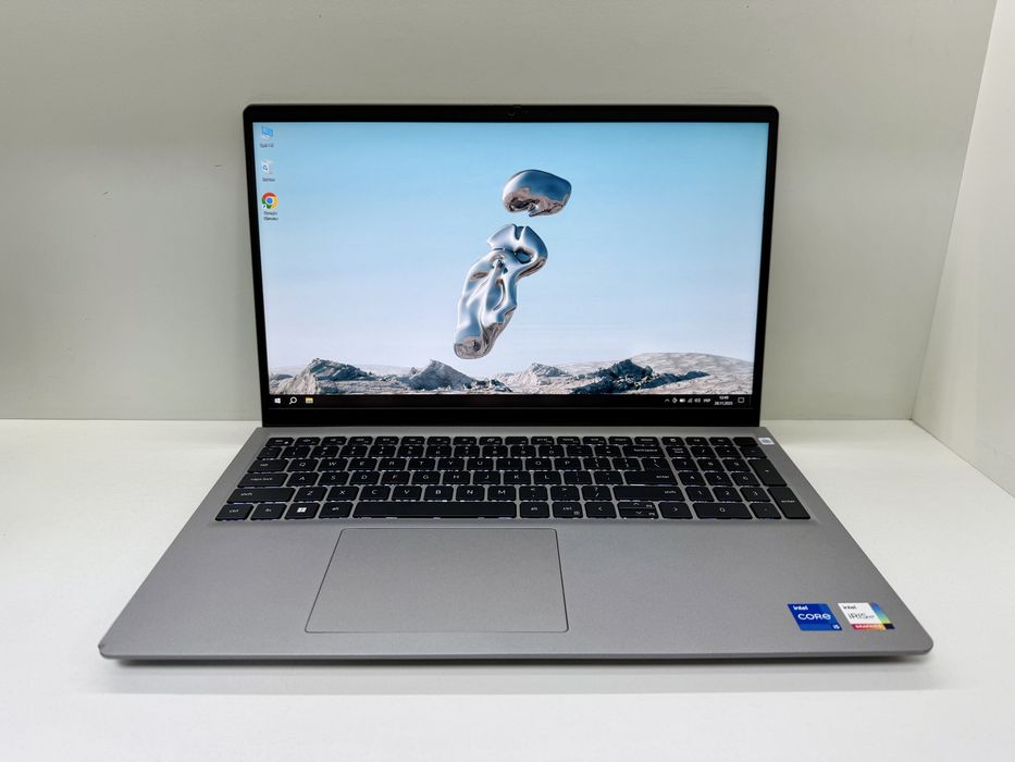 Професійний DELL Vostro 15 3530 | 120 Гц | i5 1335U | RAM 16Gb SSD 1Tb
