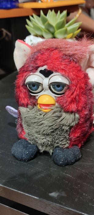 Red and Black Furby, 199864739398439809120