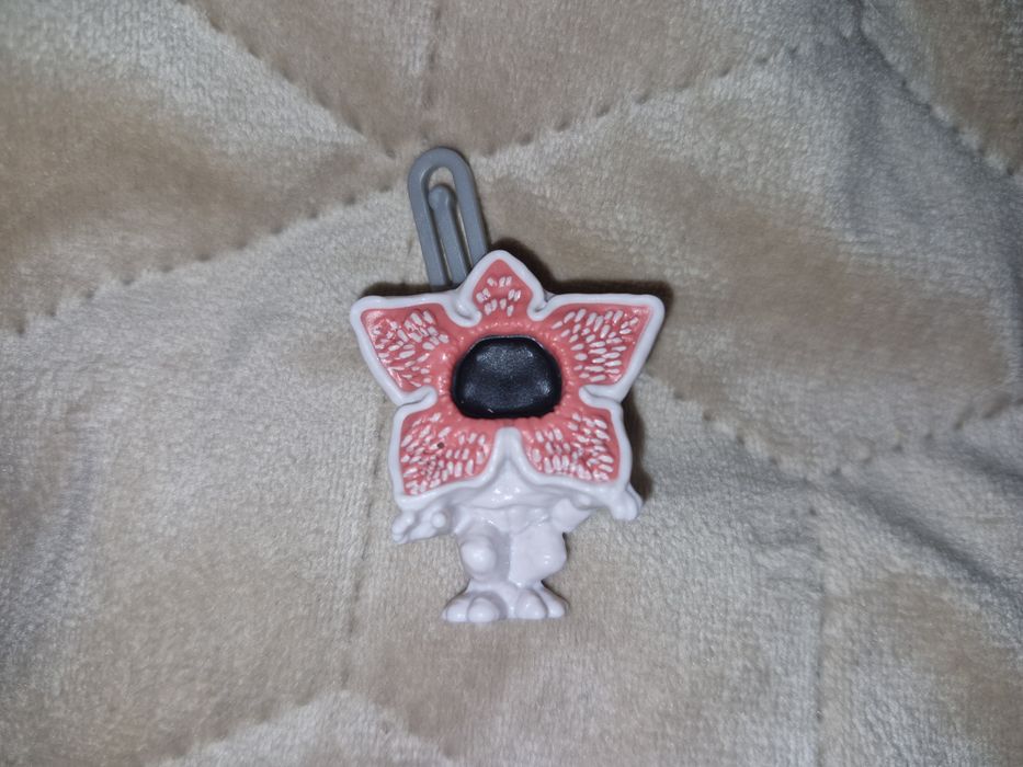 Фігурки Stranger Things Kinder joy