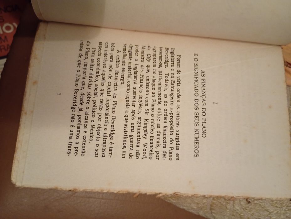 O plano Beveridge criticado -F.Ramos da Costa - Seará nova -1943-Cadernos da Seara Nova - Estudos Políticos e sociais-1edicao-15E-Blusa Homem3EDesde3E