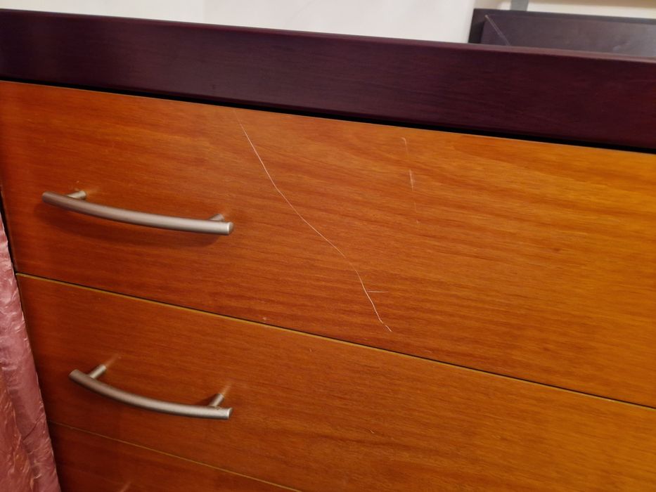 Quarto completo em.madeira maciça