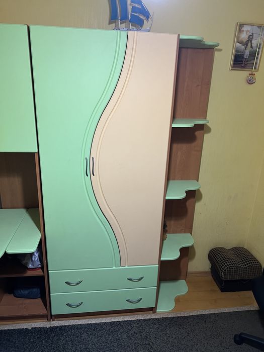 Продам Терміново детскую,дитячу кімнату б/у(тюль в подарунок)