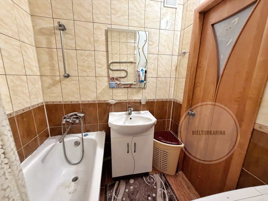 Універсам/Глінки 4к квартира 80м2 на 5 поверсі в продажі. Сертифікат/Ваучер