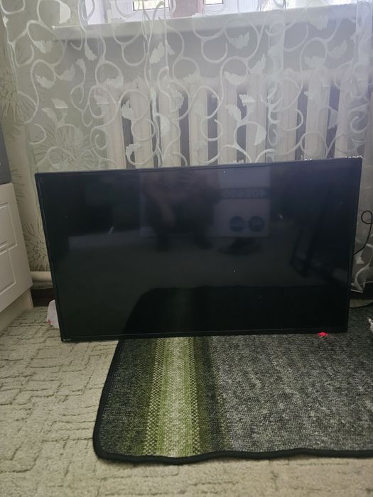 Bravis 40e6000. Розбита матриця