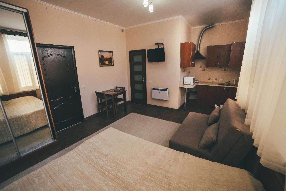 відпочинок у Трускавці " вілла Жанна" (ЗАВЖДИ Є ТЕПЛО І ІНТЕРНЕТ)