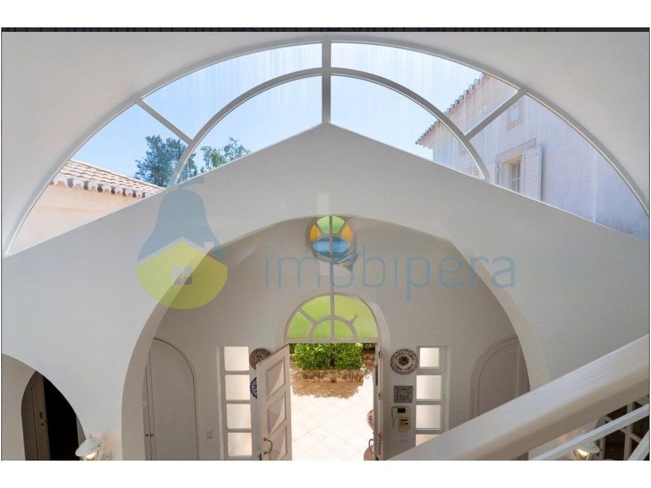 Moradia T6 no Penina Golf Resort em Portimão
