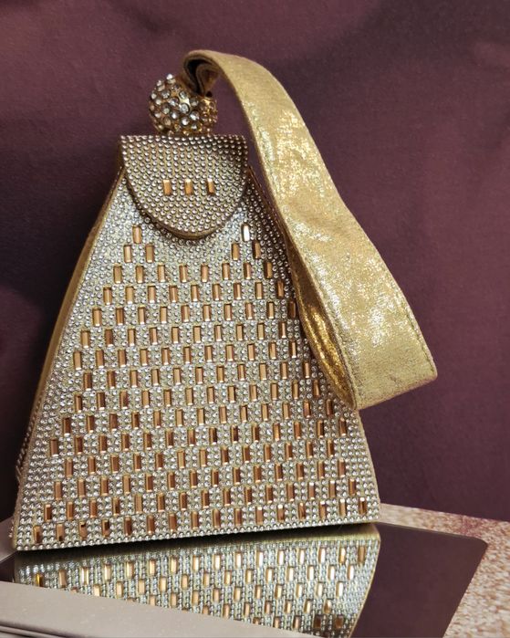 Вечірня/театральна/коктейльна сумочка