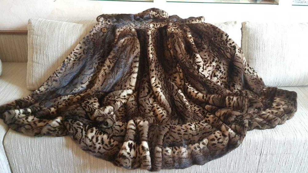 Продаю норковую шубу