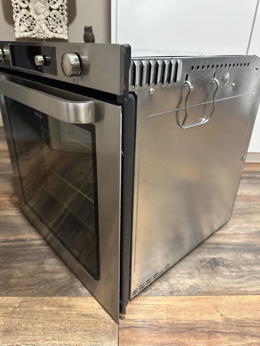 Forno de encastrar Hoover
