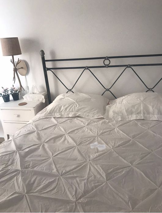 Cama casal completo, tamanho 140x200 cm