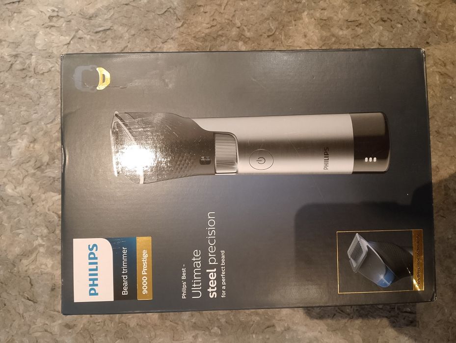 To jest trymer do brody Philips 9000 Prestige (BT9810/15). 
Stalowy tr