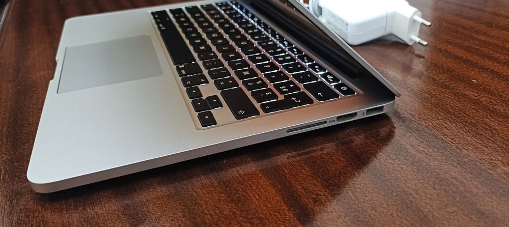 MacBook Pro Retina 13 2015 | i5 | 8GB RAM | SSD 128GB | Ventura