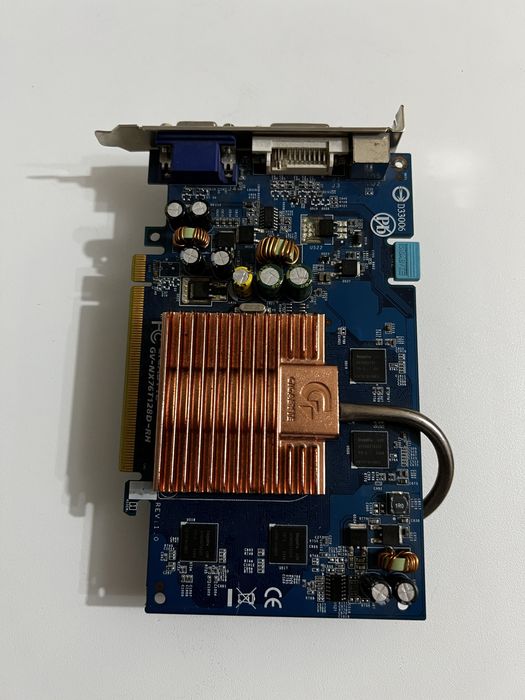 Відеокарта Gigabyte GV-NX76T128D-RH