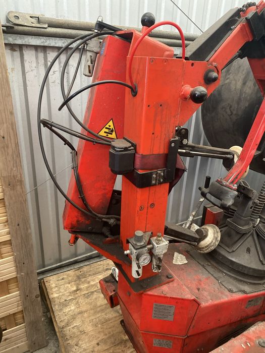 Montazownica Butler uzywana