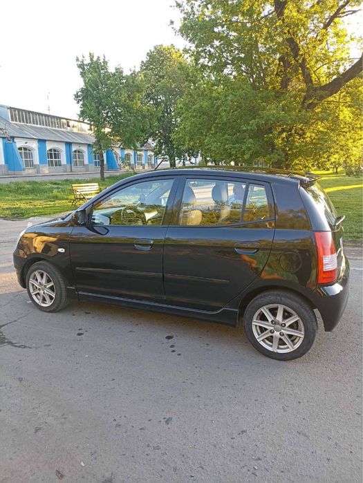 Продам власне авто Kia