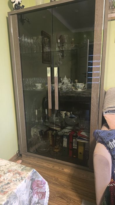 Meble włoskie platinium komoda i witryna