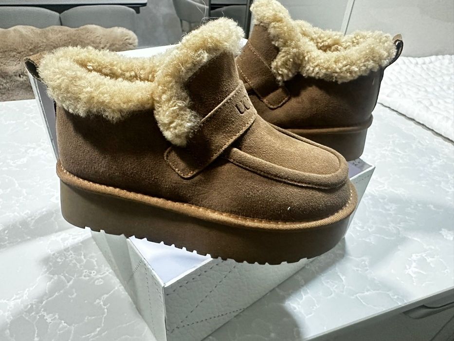 Жіноче взуття Уггі 36 розмір, нові