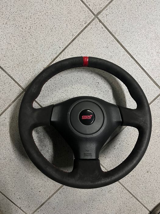 Subaru Impreza sti volante