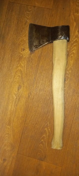 Чехол набор туриста , топор , кувалда , колун ,  пилка  туристич