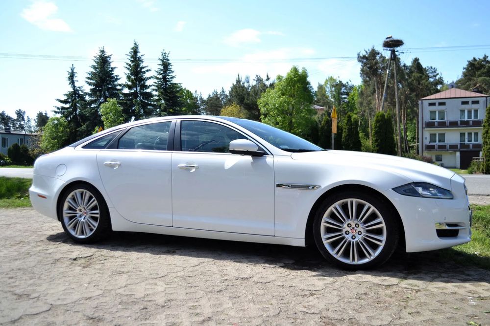 Jaguar XJ 3.0V6 300KM FullOpcja*Automat*Klima*Navi*DVD*Led*Zadbany*Polecam !!!