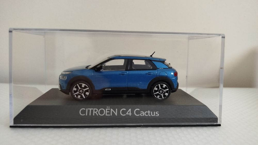 Miniatura Citroen C4 Cactus 1/43 Nova