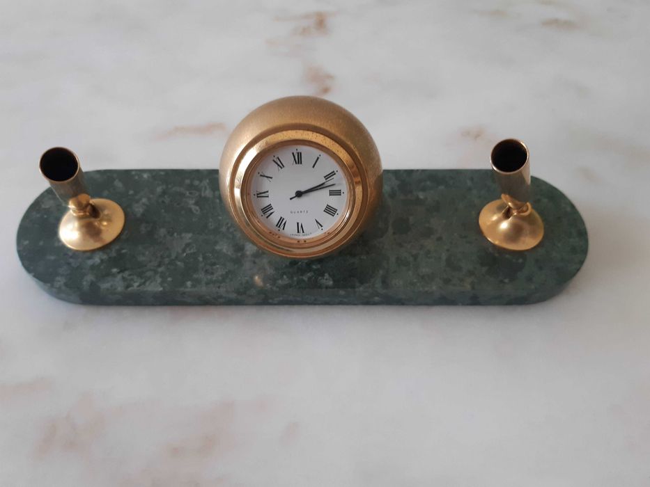 Relógio secretária, vintage, anos 80, nunca usado, com pilha nova