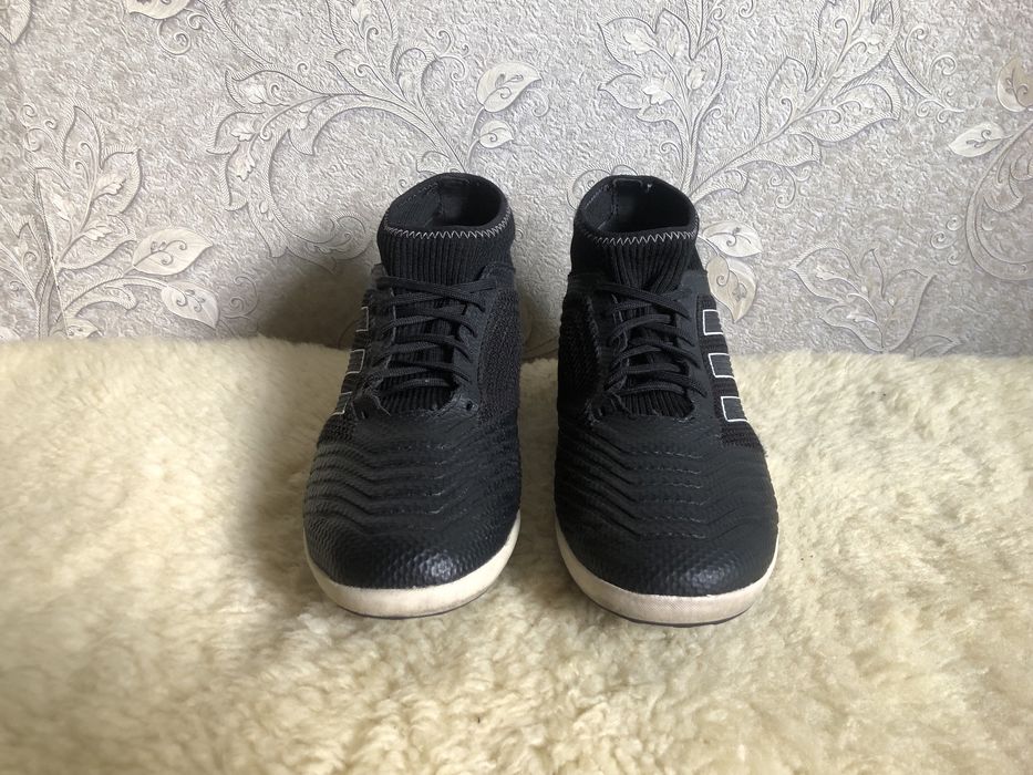 Оригінал! Сороконожки, футзалки Adidas Predator 42 41,5 41 26,5 26