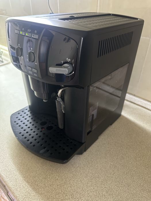 Кофемашина Delonghi CAFFE CORTINA