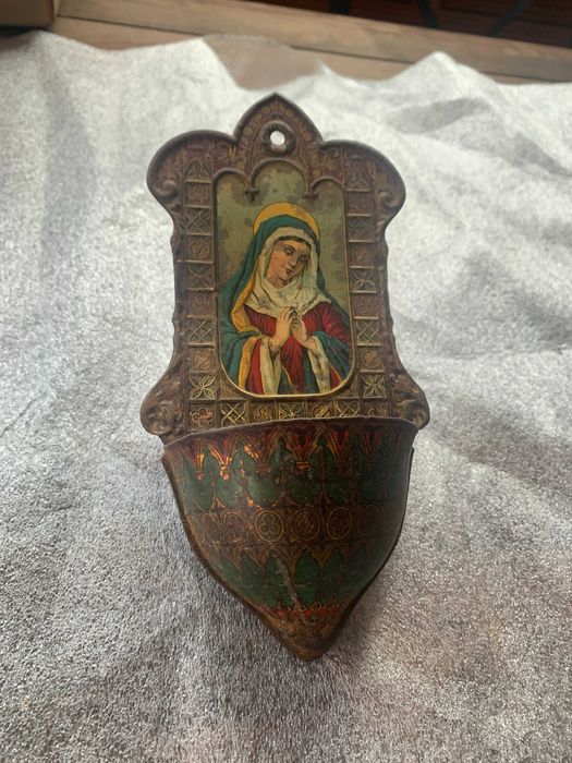 pia agua benta sacra