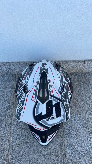 Capacete Just1 Carbono