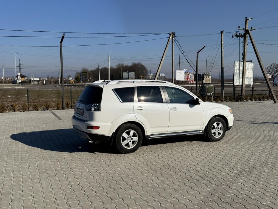 Mitsubishi Qutlender 2