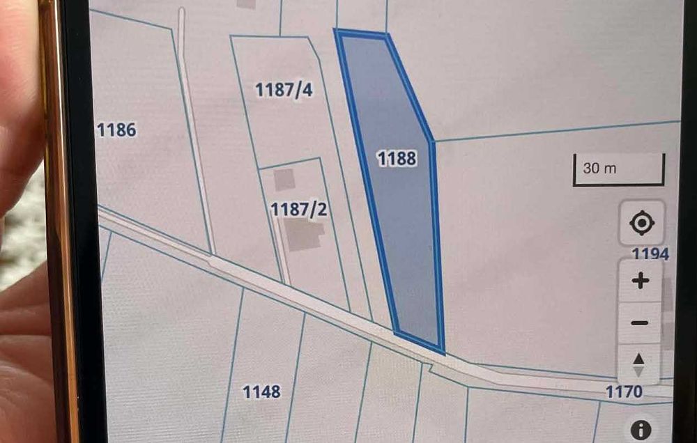 Działka budowlana 18,84 a / Numer 1188