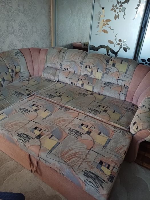 Продается мягкий уголок.