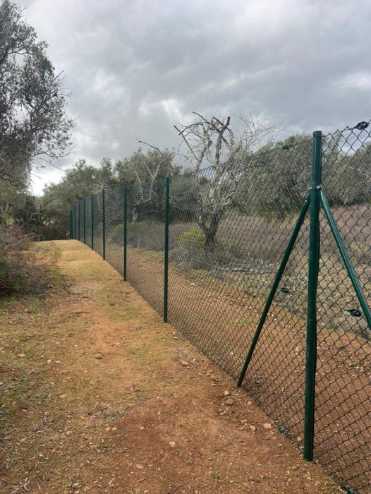 Instalação de Vedações