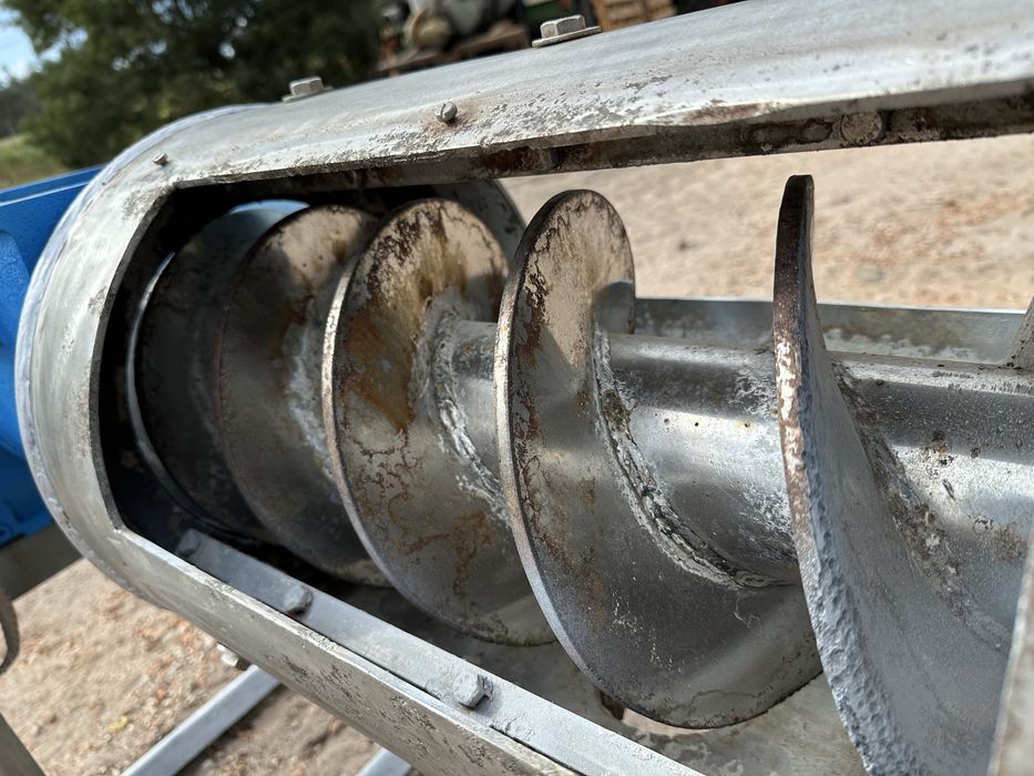 Separador chorume / Neves & Santos