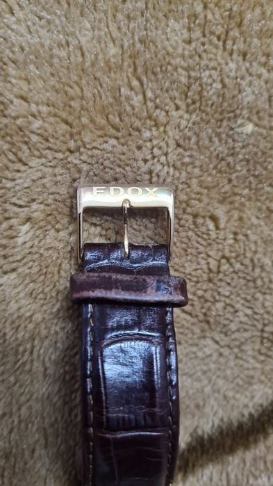 Оригинальные швейцарские часы Edox Les Vauberts 3-Hands Date
