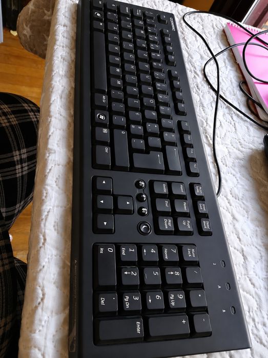 Teclado + rato semi novo