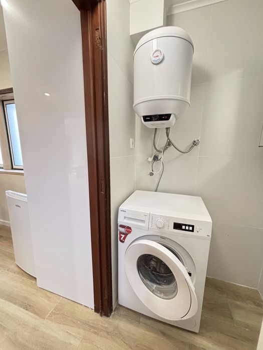 Apartamento T1 remodelado, no centro de Caneças - pronto a estrear