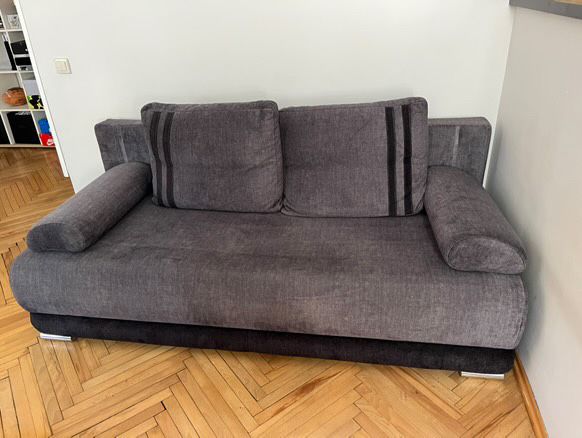 sofa z funkcją spania black red white