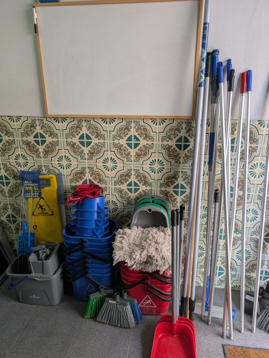 Conjunto de material de limpeza